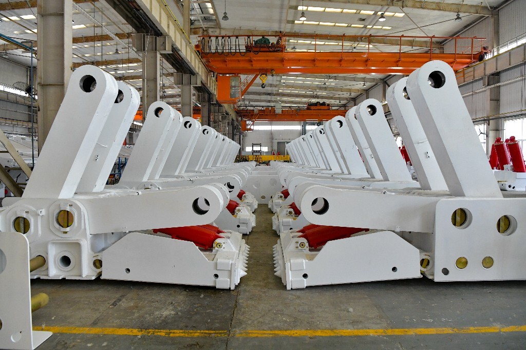 礦山巨獸的藝術(shù)之眼 透過老苗鏡頭看LM機(jī)械之美